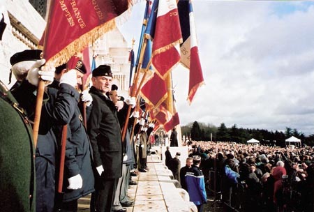 La Flamme Eternelle à Douaumont le 11 novembre 2008